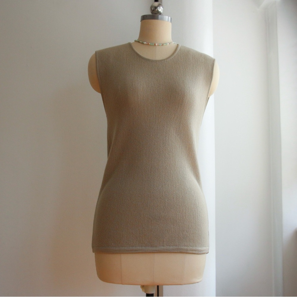 1990's Giorgio Armani Sleeveless Knit Top
